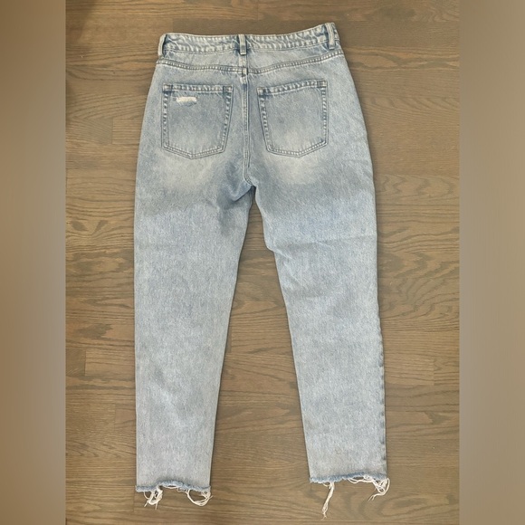 Garage  jeans, women’s size 07, baggy, light wash, distressed - Picture 2 of 3